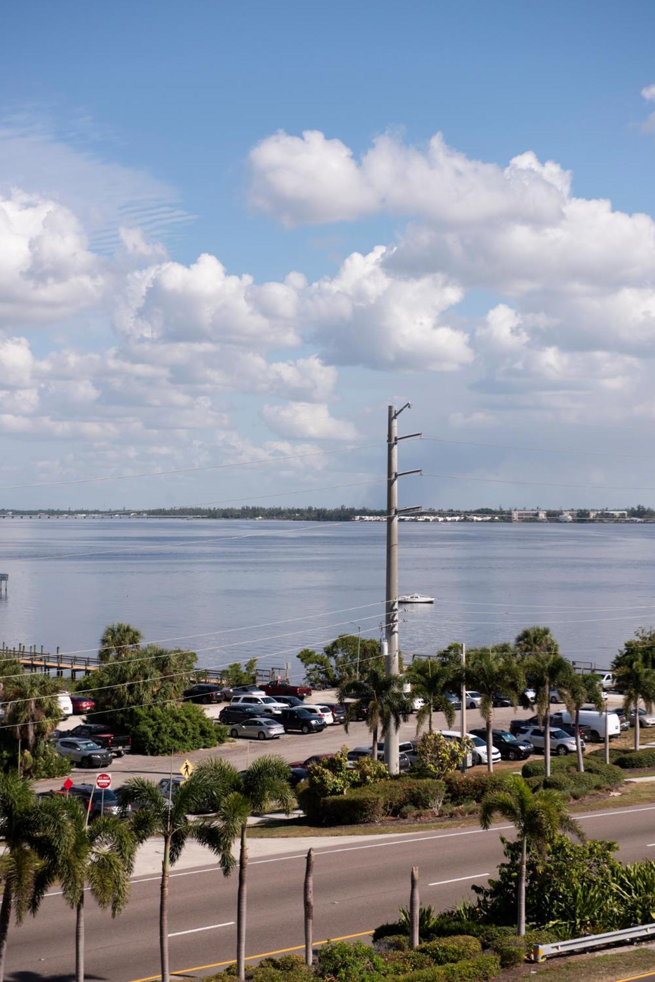 Sunseeker Resort Charlotte Harbor 푼타고다 외부 사진